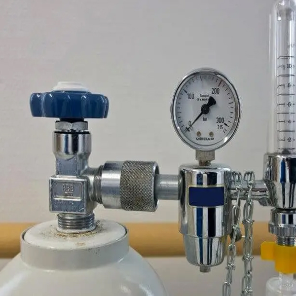 کاربردهای نیتروژن مایع در پزشکی